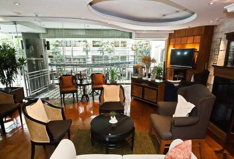 ホテル Silom Serene A Boutique