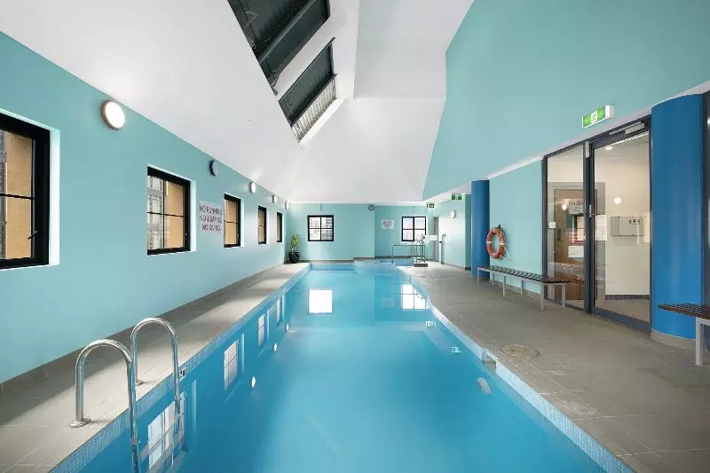 فندق Sydney  Harbour Suites