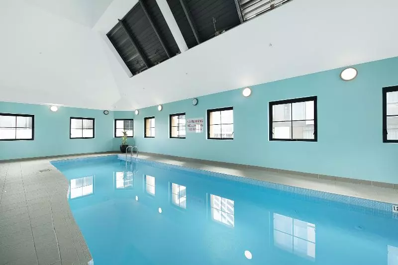 فندق Sydney  Harbour Suites