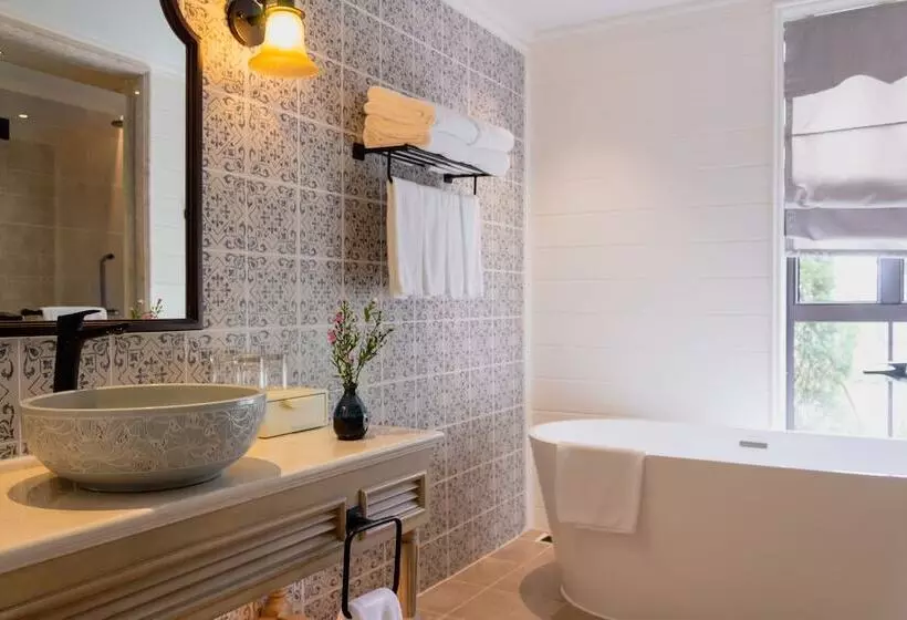 هتل Mercure Dalat Resort