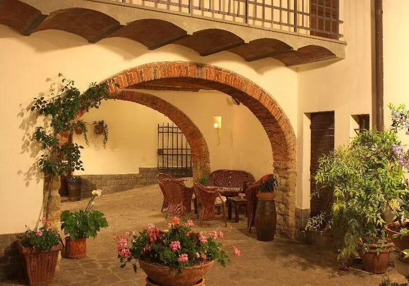 Отель Tenuta Il Burchio