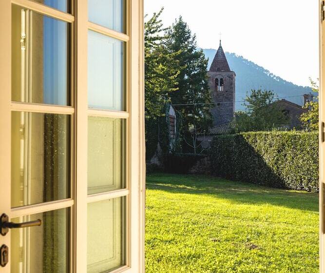 هتل Villa Michaela