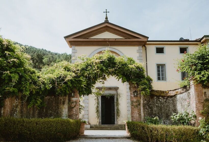 هتل Villa Michaela