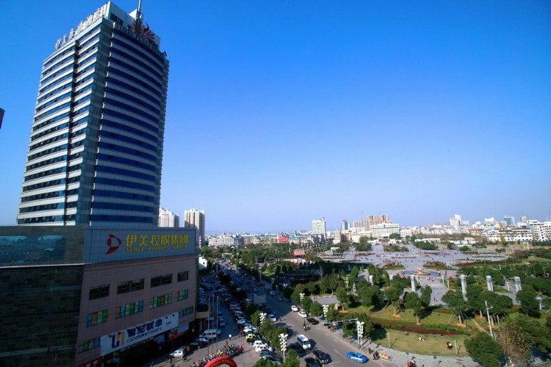 Отель Yimei Plaza