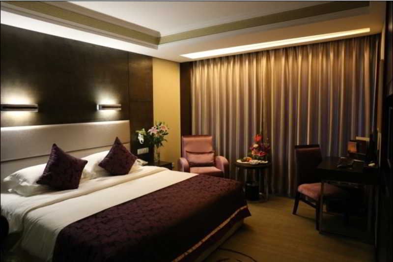 Отель Yimei Plaza