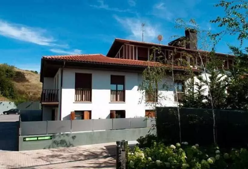 Apartamentos Turisticos Talaimendi