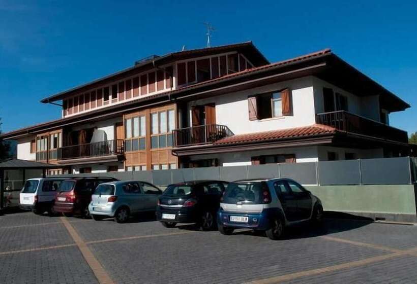 Apartamentos Turisticos Talaimendi