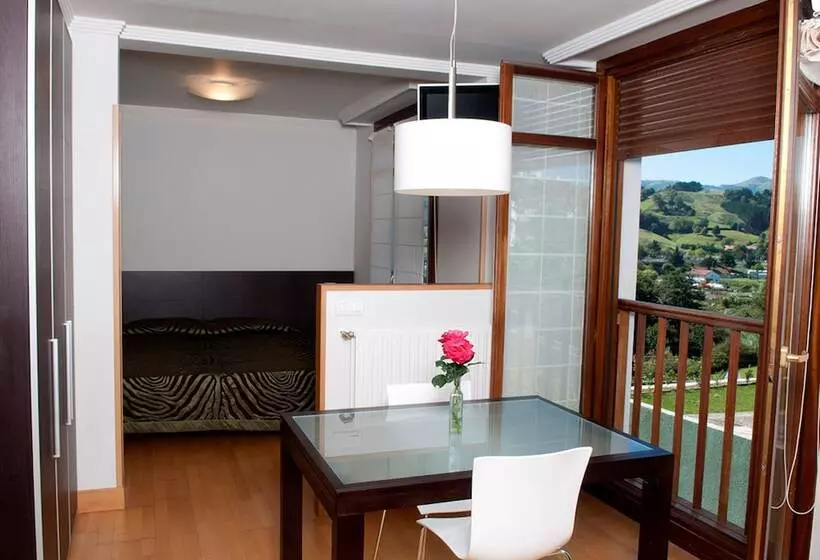 Apartamentos Turisticos Talaimendi