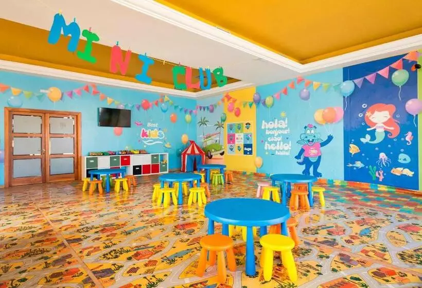 Best Alcázar Hotel y Apartamentos