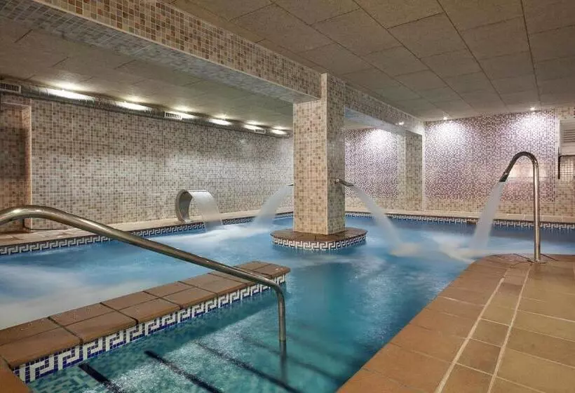 Best Alcázar Hotel y Apartamentos