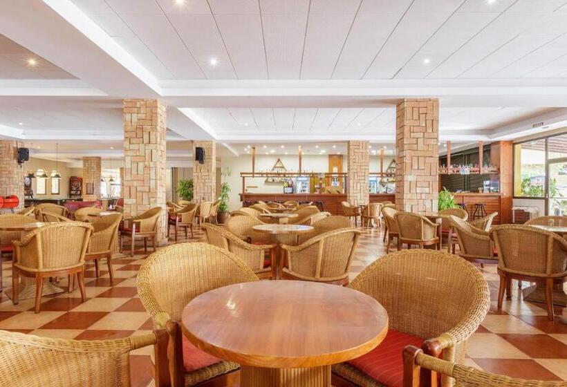 Best Alcázar Hotel y Apartamentos