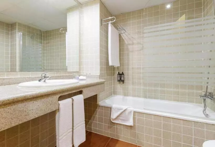 Best Alcázar Hotel y Apartamentos