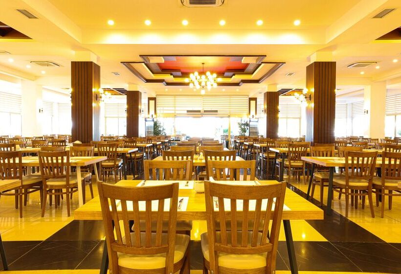 Crystal Aura Beach Resort & Spa Ultimate All Inclusive