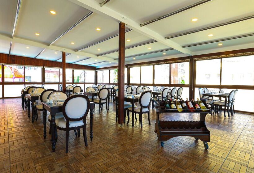 Crystal Aura Beach Resort & Spa Ultimate All Inclusive