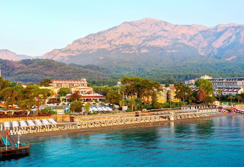 Crystal Aura Beach Resort & Spa Ultimate All Inclusive