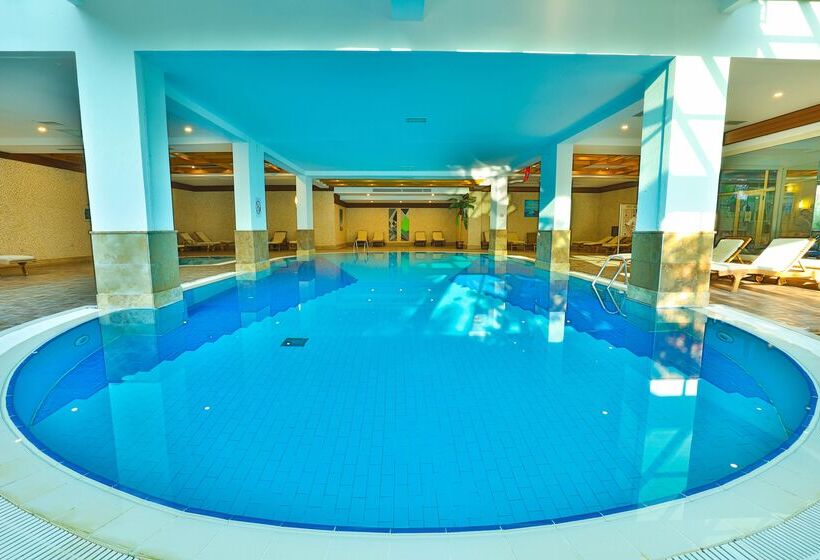 Crystal Aura Beach Resort & Spa Ultimate All Inclusive