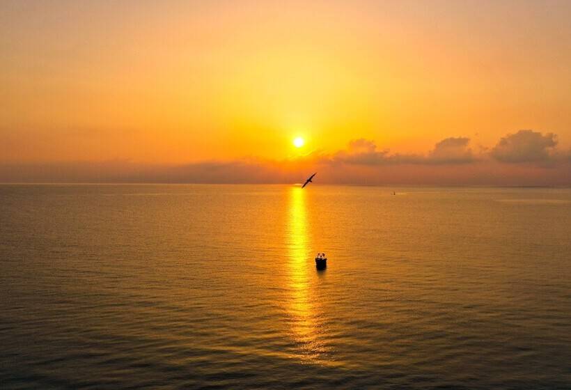 Crystal Aura Beach Resort & Spa Ultimate All Inclusive