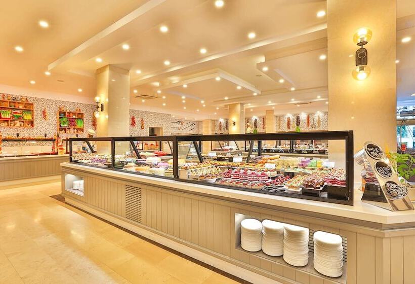 Crystal Aura Beach Resort & Spa Ultimate All Inclusive