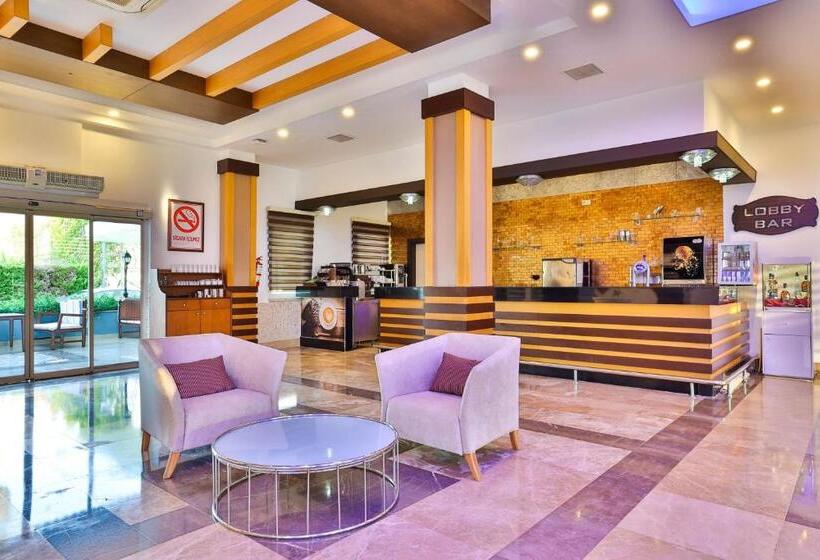 Crystal Aura Beach Resort & Spa Ultimate All Inclusive