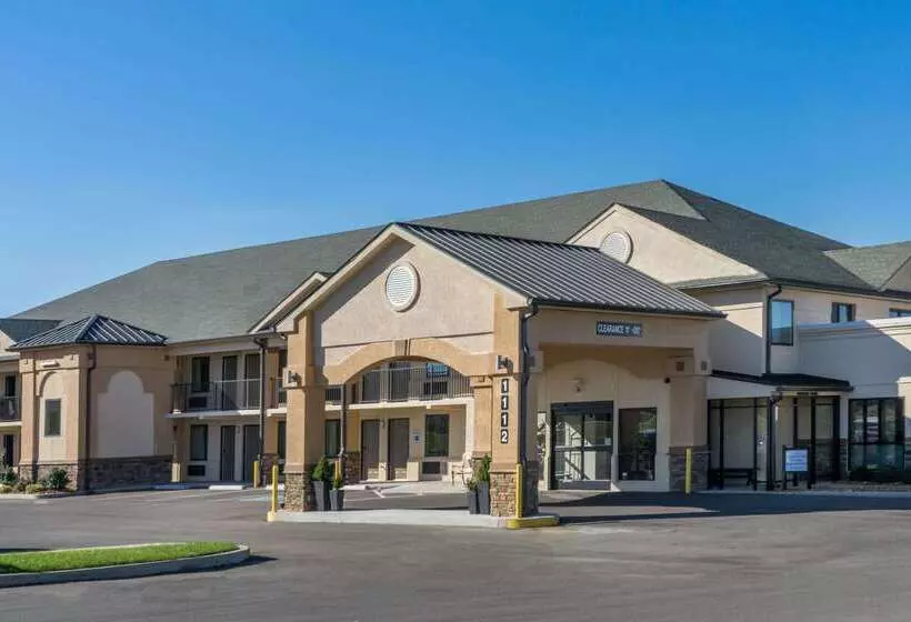 酒店 Baymont By Wyndham Clarksville