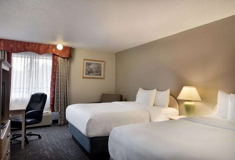 ホテル Baymont By Wyndham Des Moines North