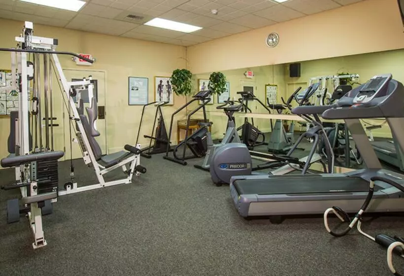 ホテル Coast Inn At Lake Hood