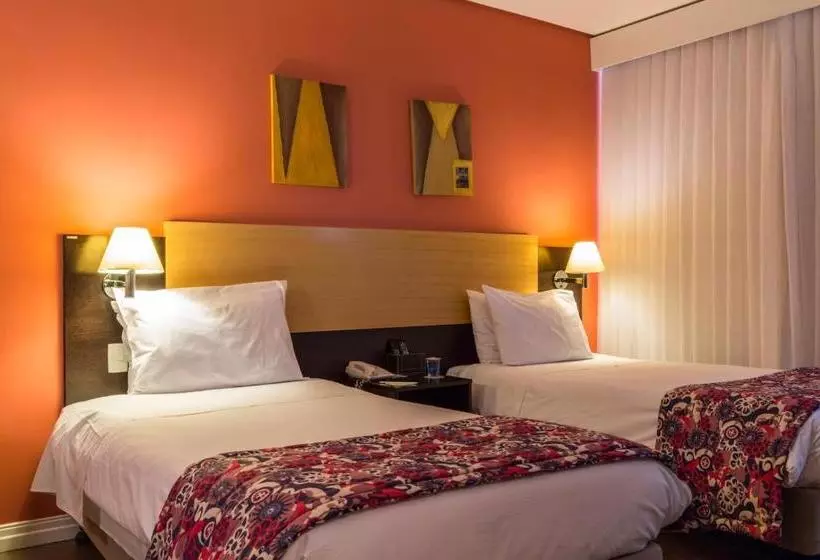 酒店 Comfort Porto Alegre