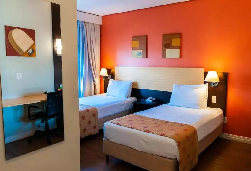 酒店 Comfort Porto Alegre