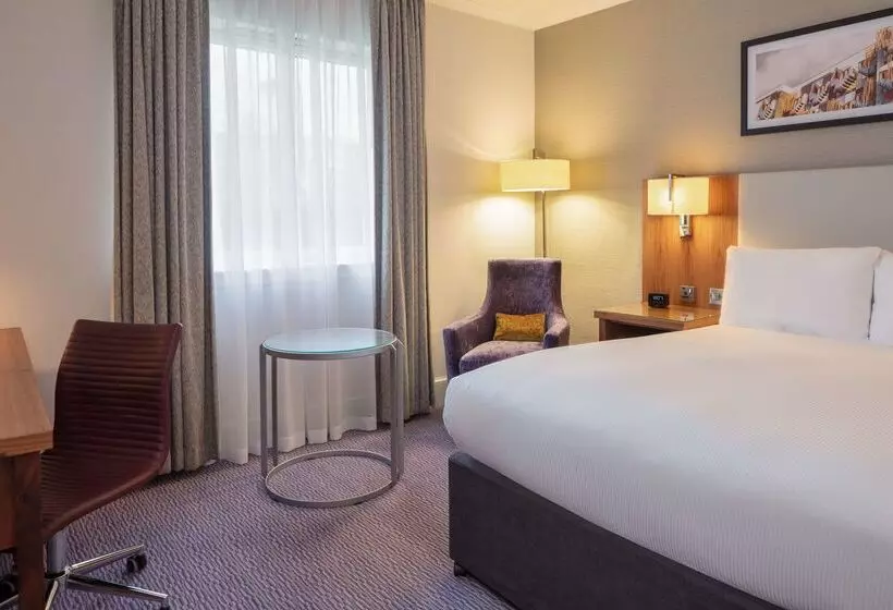 酒店 Doubletree By Hilton  Edinburgh Airport