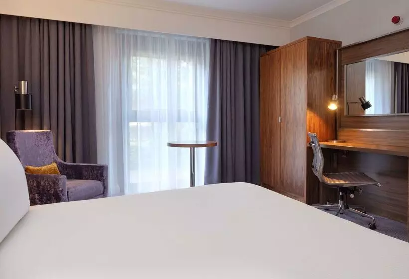 酒店 Doubletree By Hilton  Edinburgh Airport