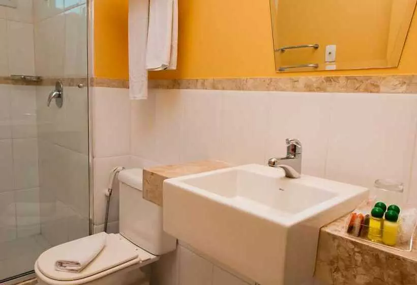 Favorita Golden Hotel E Eventos