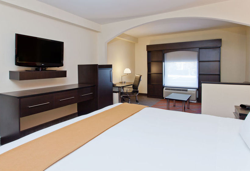 בית מלון כפרי Holiday Inn Express Dalton, An Ihg