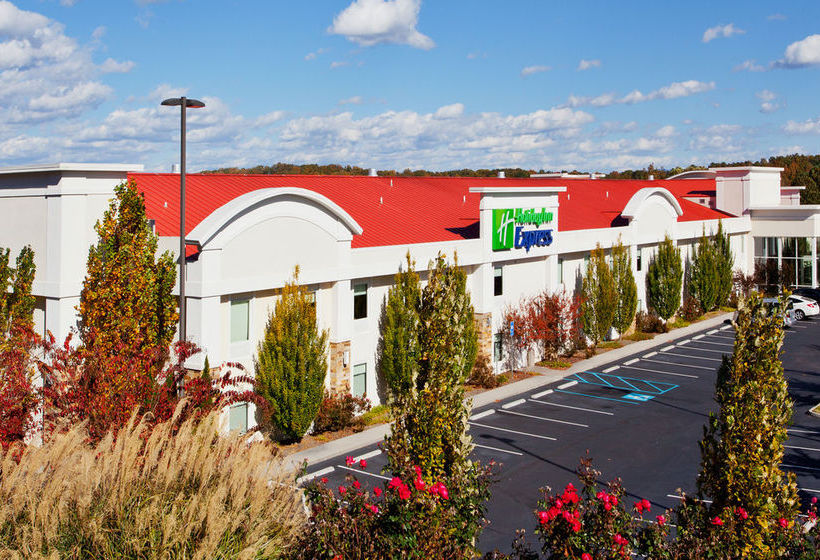 בית מלון כפרי Holiday Inn Express Dalton, An Ihg