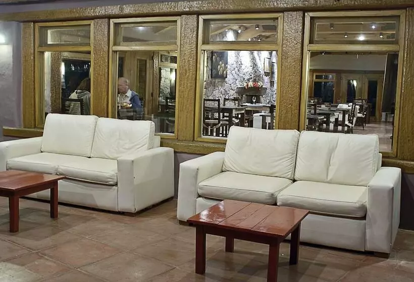 Отель La Comarca