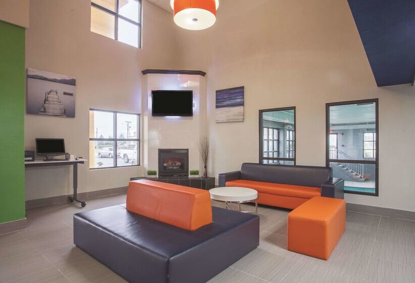 בית מלון כפרי La Quinta By Wyndham Knoxville East