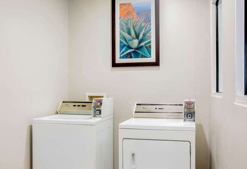 Отель La Quinta By Wyndham Mission At West Mcallen