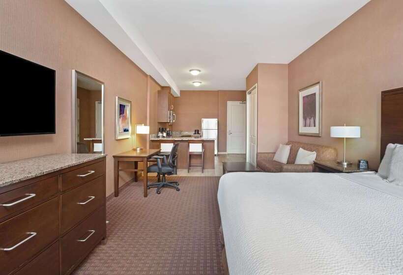 בית מלון כפרי La Quinta By Wyndham Paso Robles