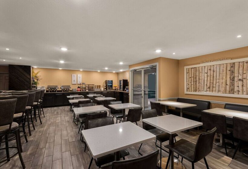 Wyndham Garden Galena Hotel & Day Spa