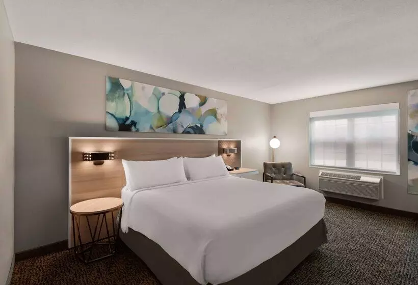 Wyndham Garden Galena Hotel & Day Spa