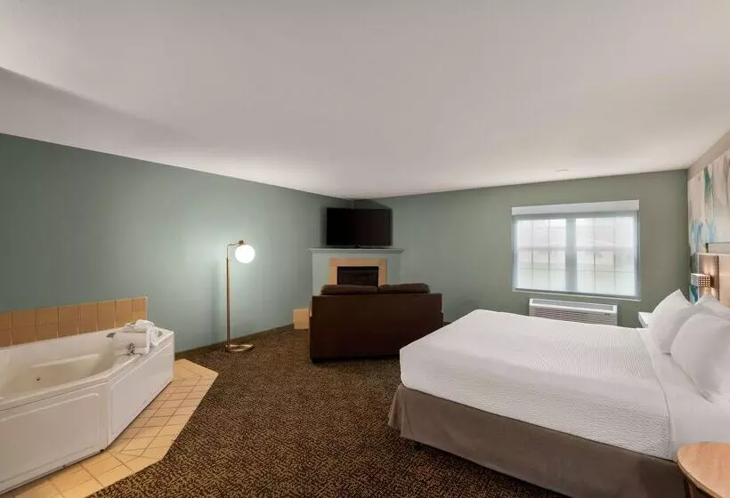 Wyndham Garden Galena Hotel & Day Spa