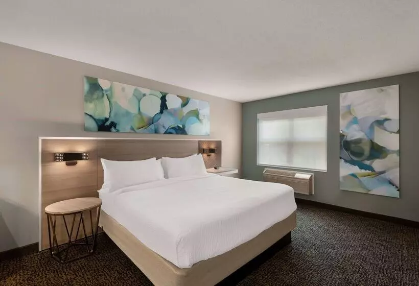 Wyndham Garden Galena Hotel & Day Spa