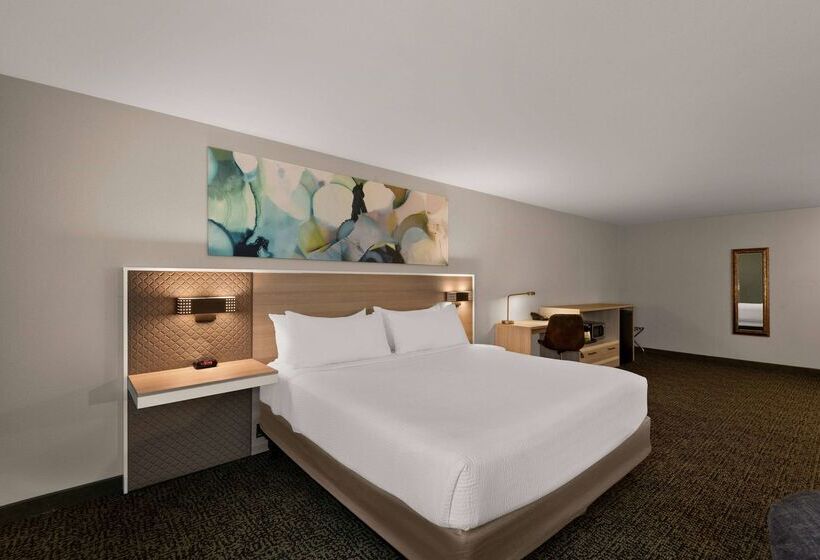 Wyndham Garden Galena Hotel & Day Spa