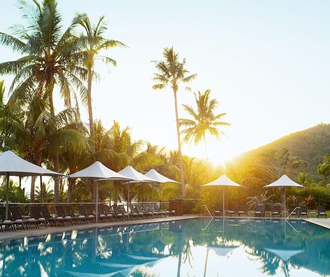 Отель Reef View