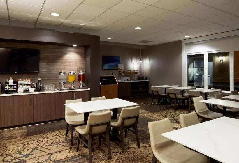 Отель Residence Inn Los Angeles Westlake Village