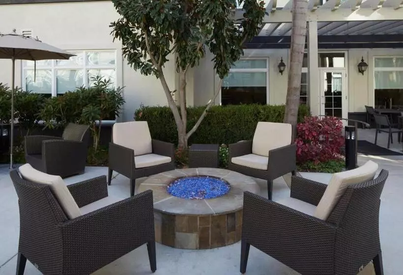 Отель Residence Inn Los Angeles Westlake Village