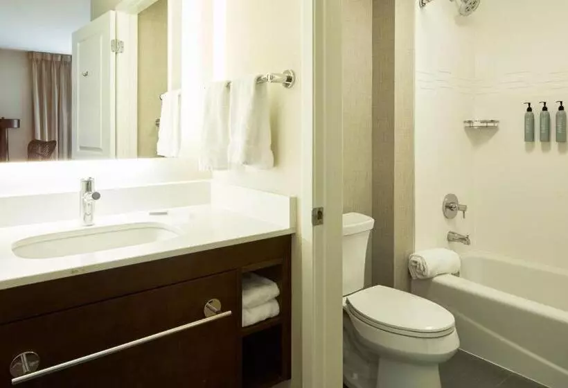 Отель Residence Inn Los Angeles Westlake Village