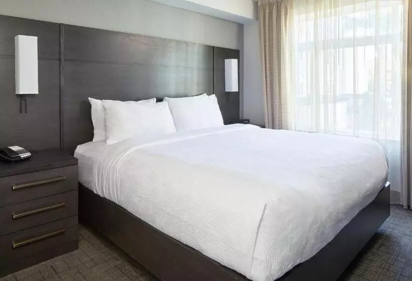 Отель Residence Inn Los Angeles Westlake Village