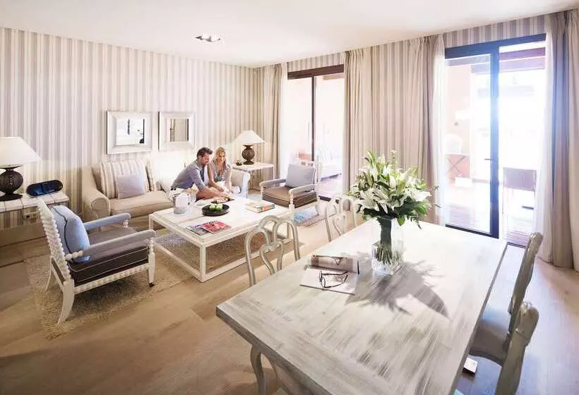 호텔 Royal Hideaway Sancti Petri