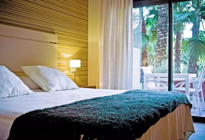 호텔 Royal Hideaway Sancti Petri