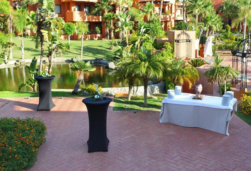 בית מלון כפרי Royal Hideaway Sancti Petri